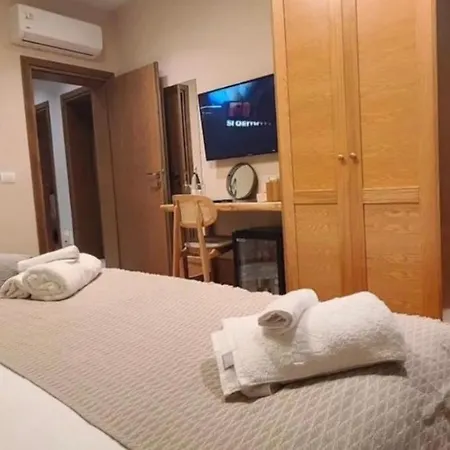 Velar Hotel Korce