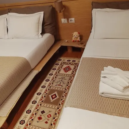 Velar Hotel 4*
