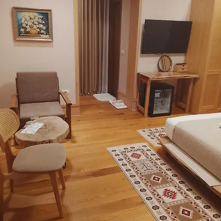 Velar Korce