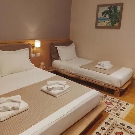 Velar Hotel
