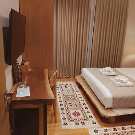 Hotel Velar 4*